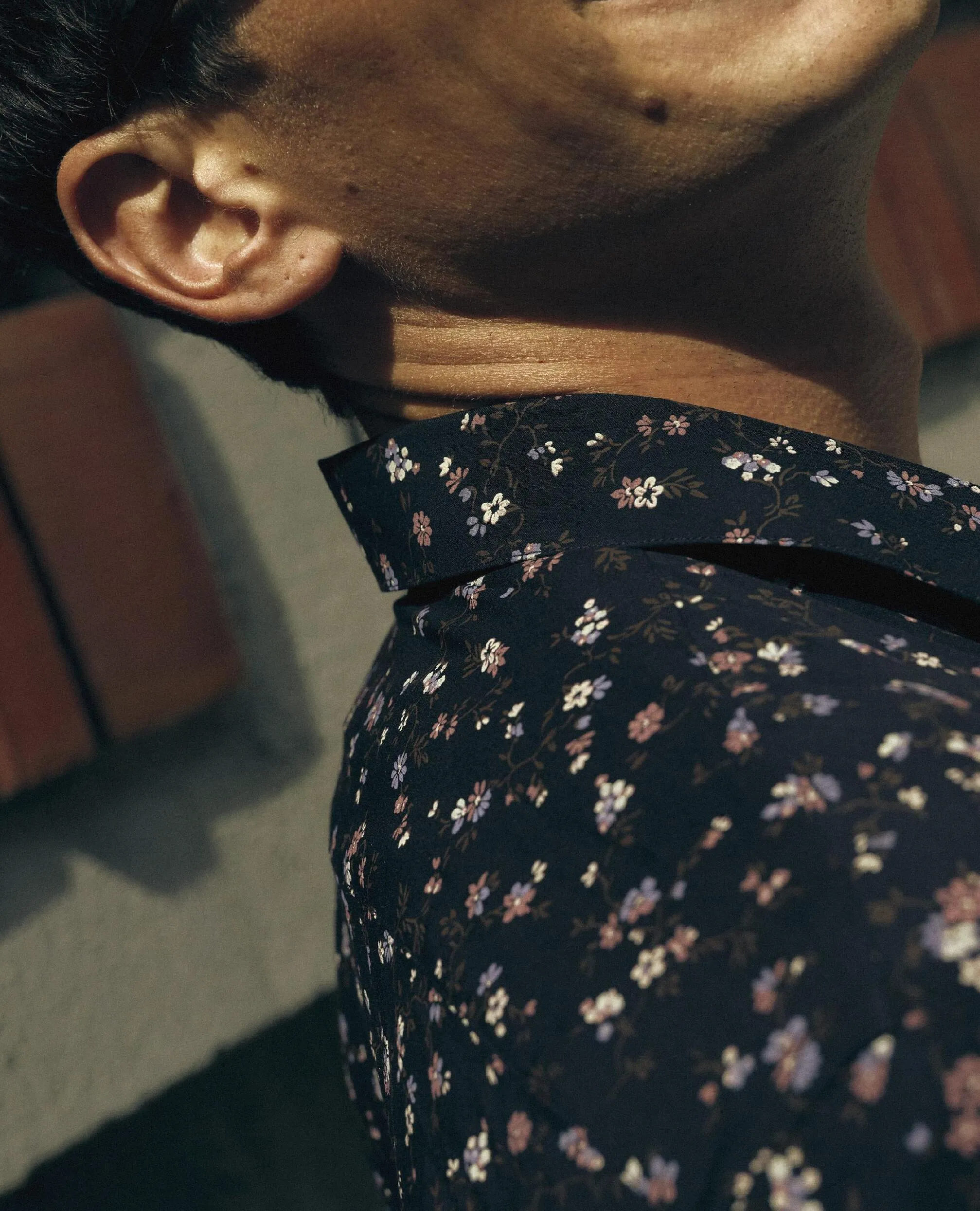 Chemise bleue slim imprimé fleuri