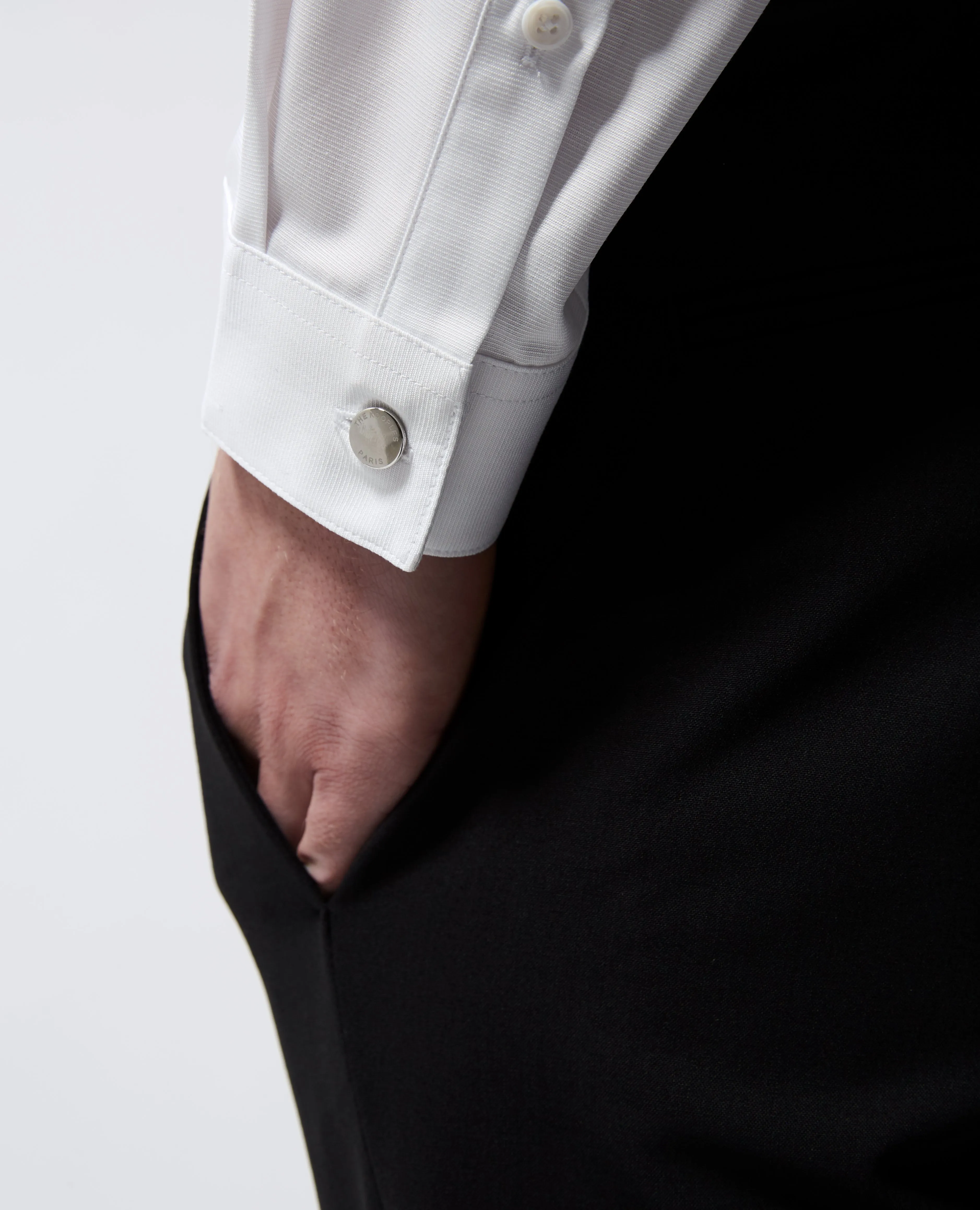 Chemise chic blanche col officier slim