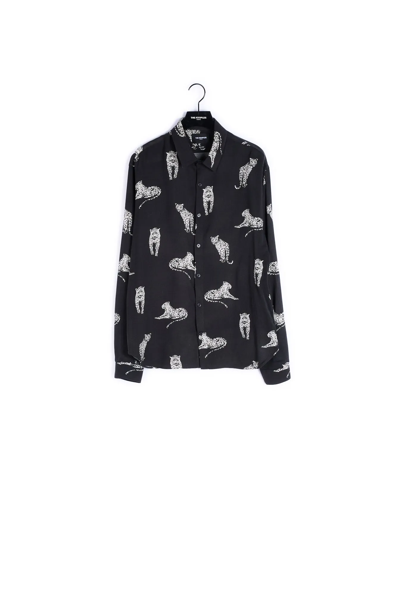 Chemise noire imprimé panthère blanche