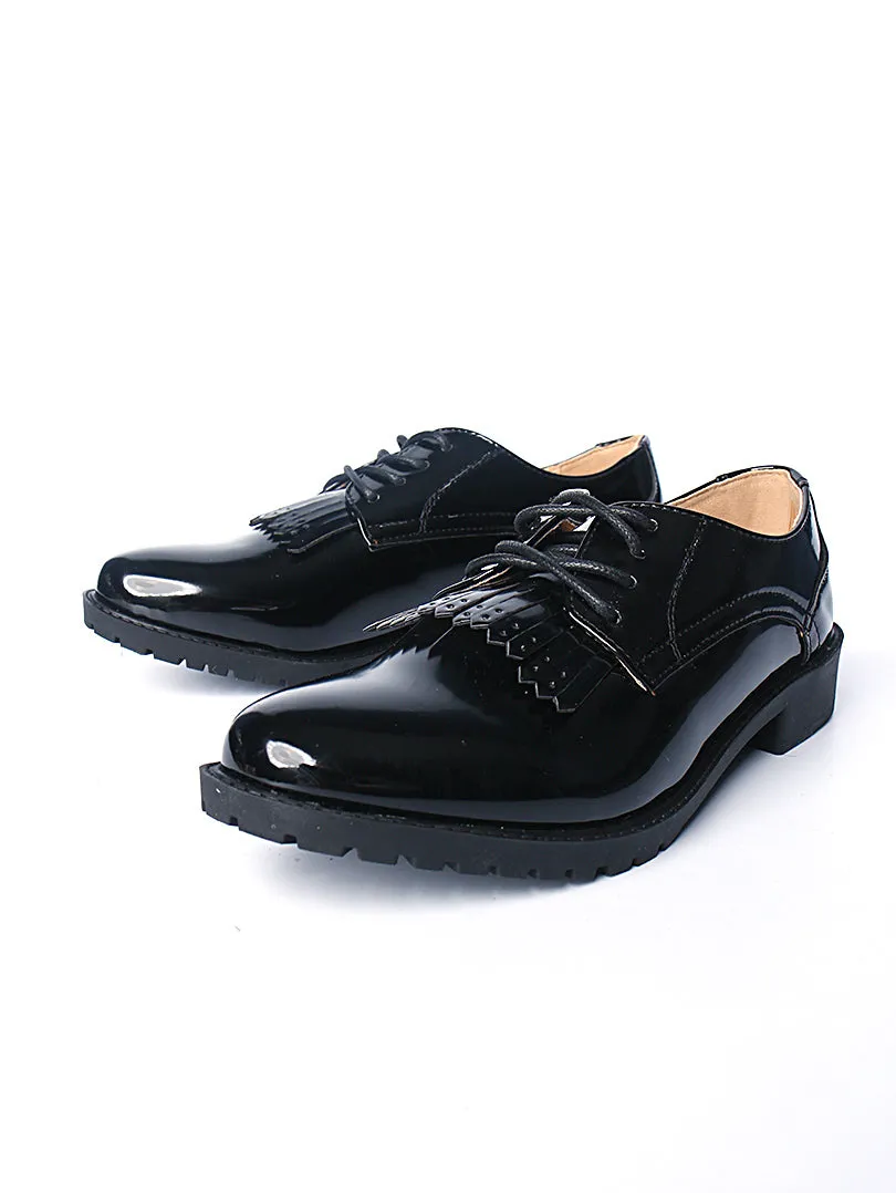 Derbies à lacets