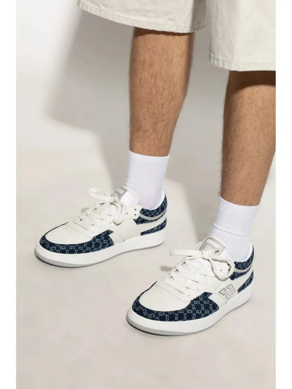 G-Move Sneakers