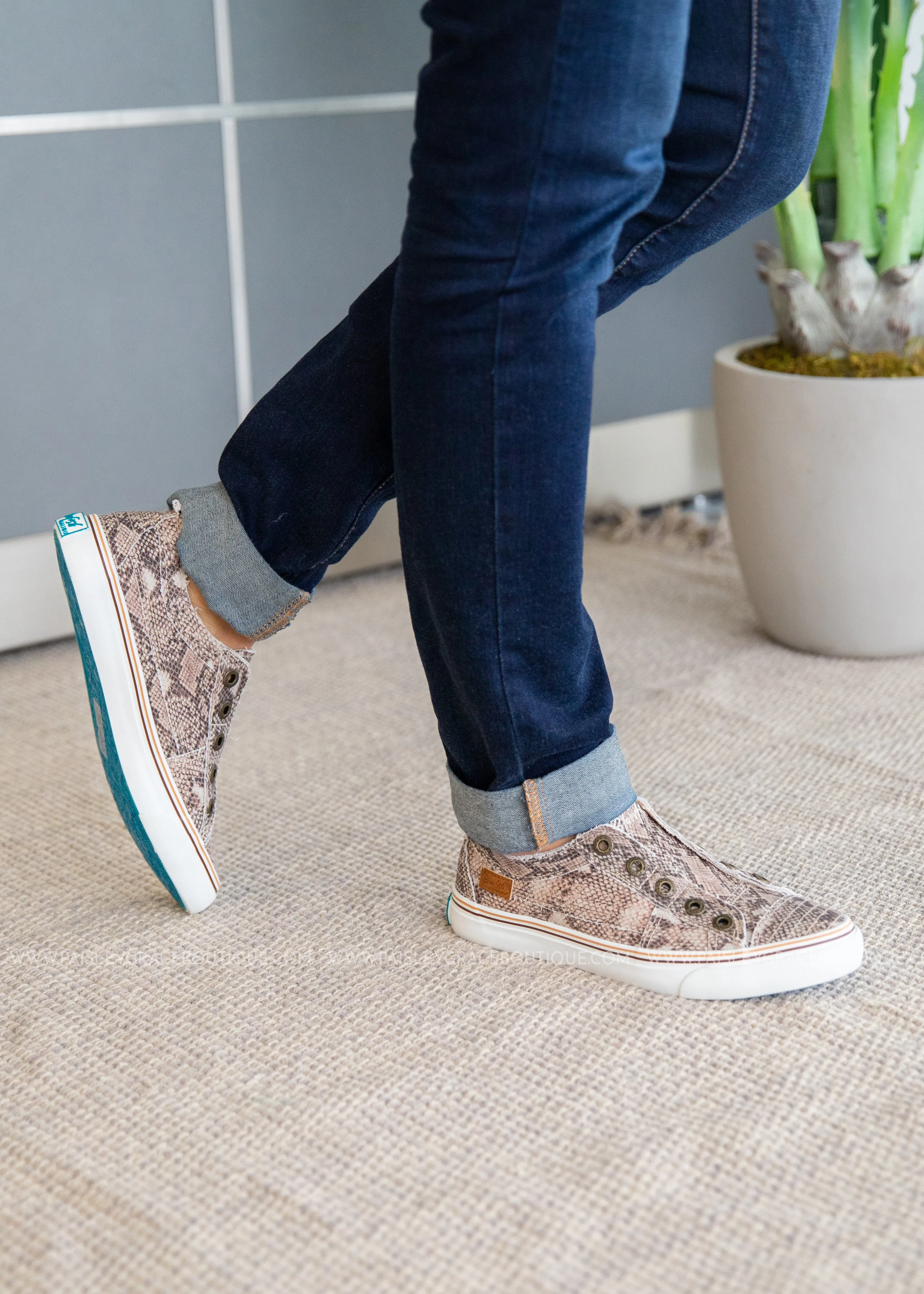 Play Sneaker-SNAKE - FINAL SALE