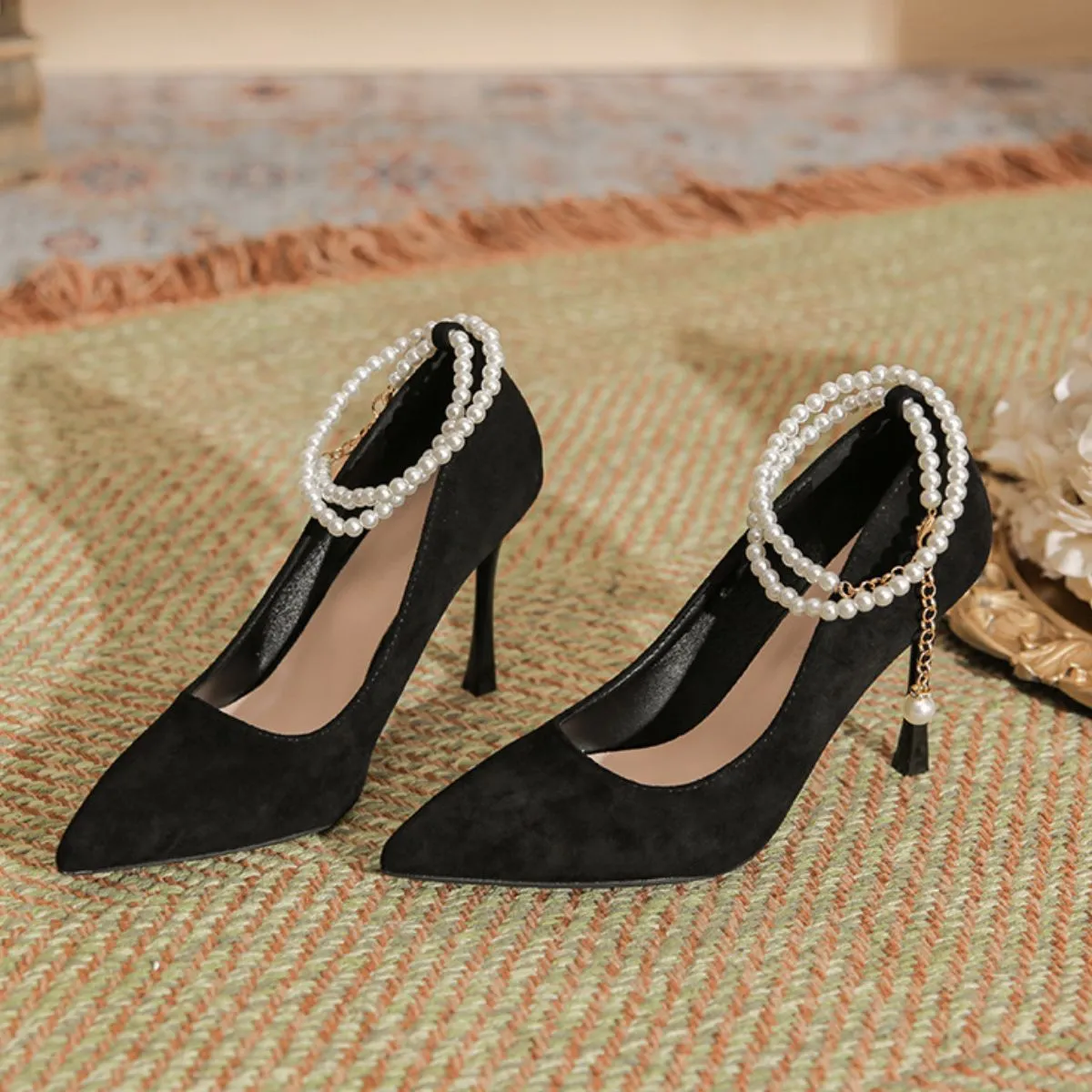 Point Toe High Heel Pumps