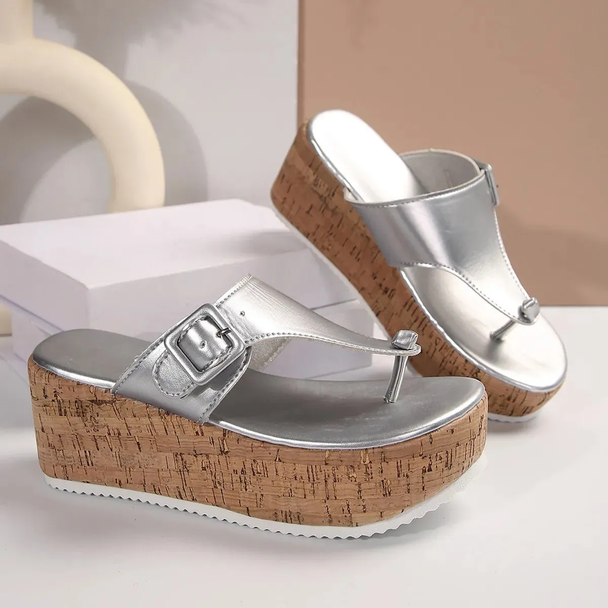 Toe Post Platform Sandals