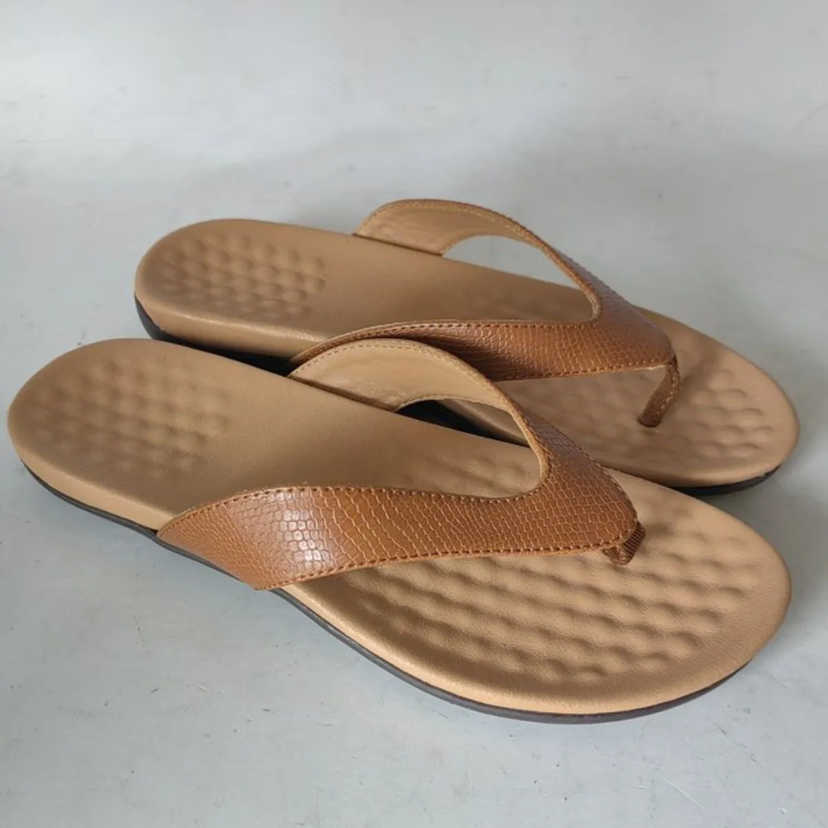 Toe Post Platform Sandals