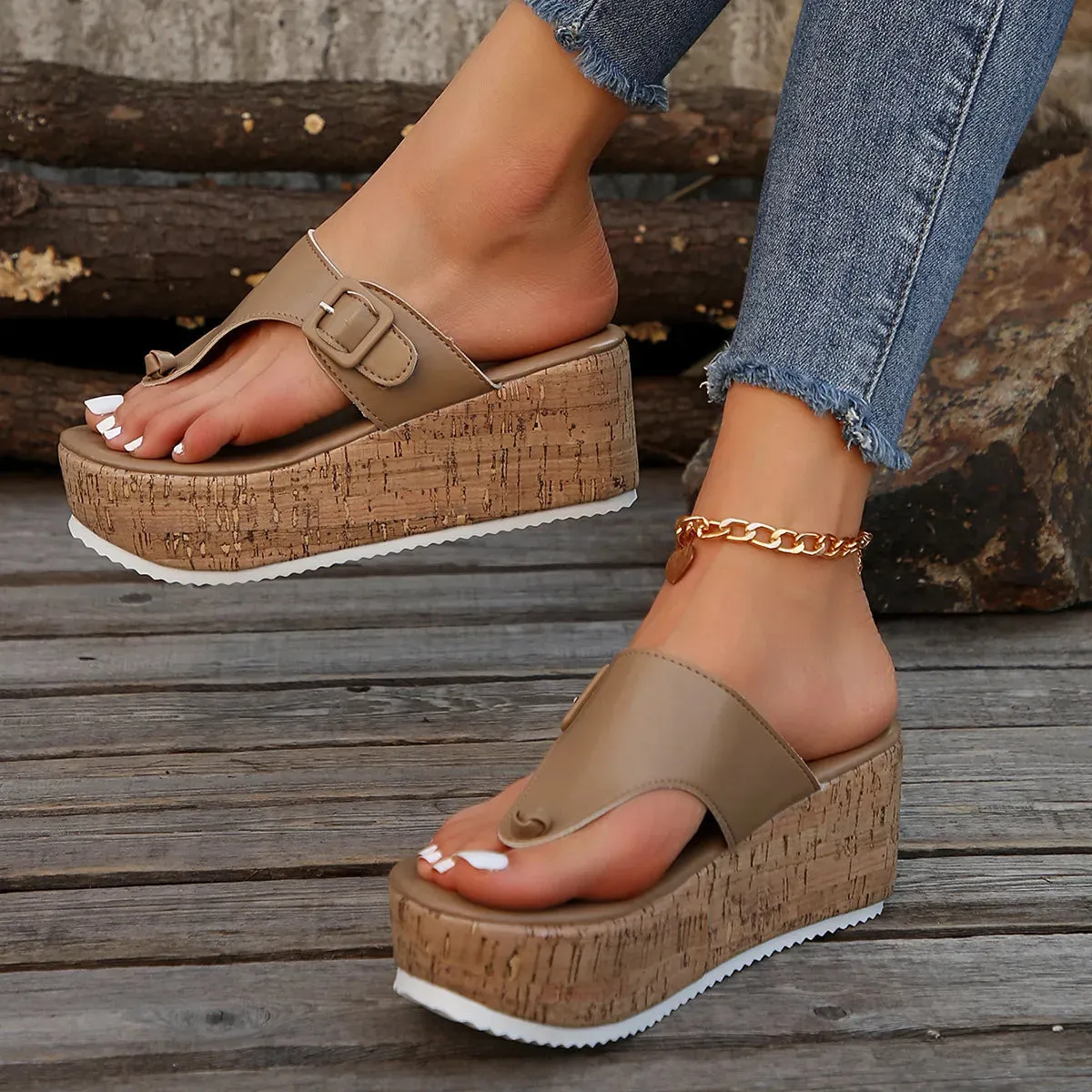 Toe Post Platform Sandals