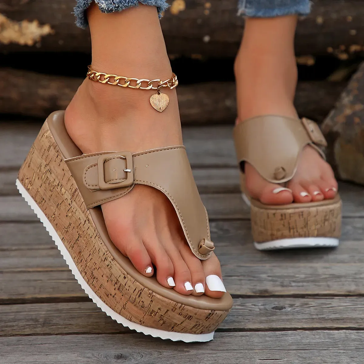 Toe Post Platform Sandals